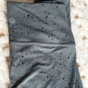 Athleta Black Star Patterned Gray Leggings SP